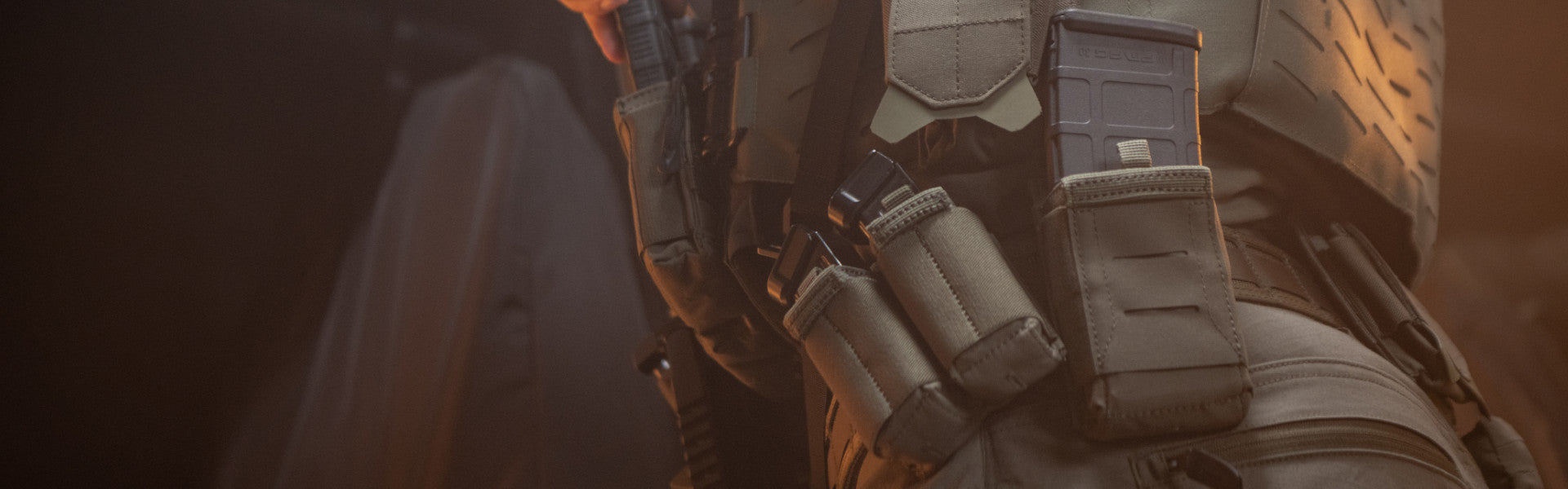 POUCHES & ATTACHMENTS
