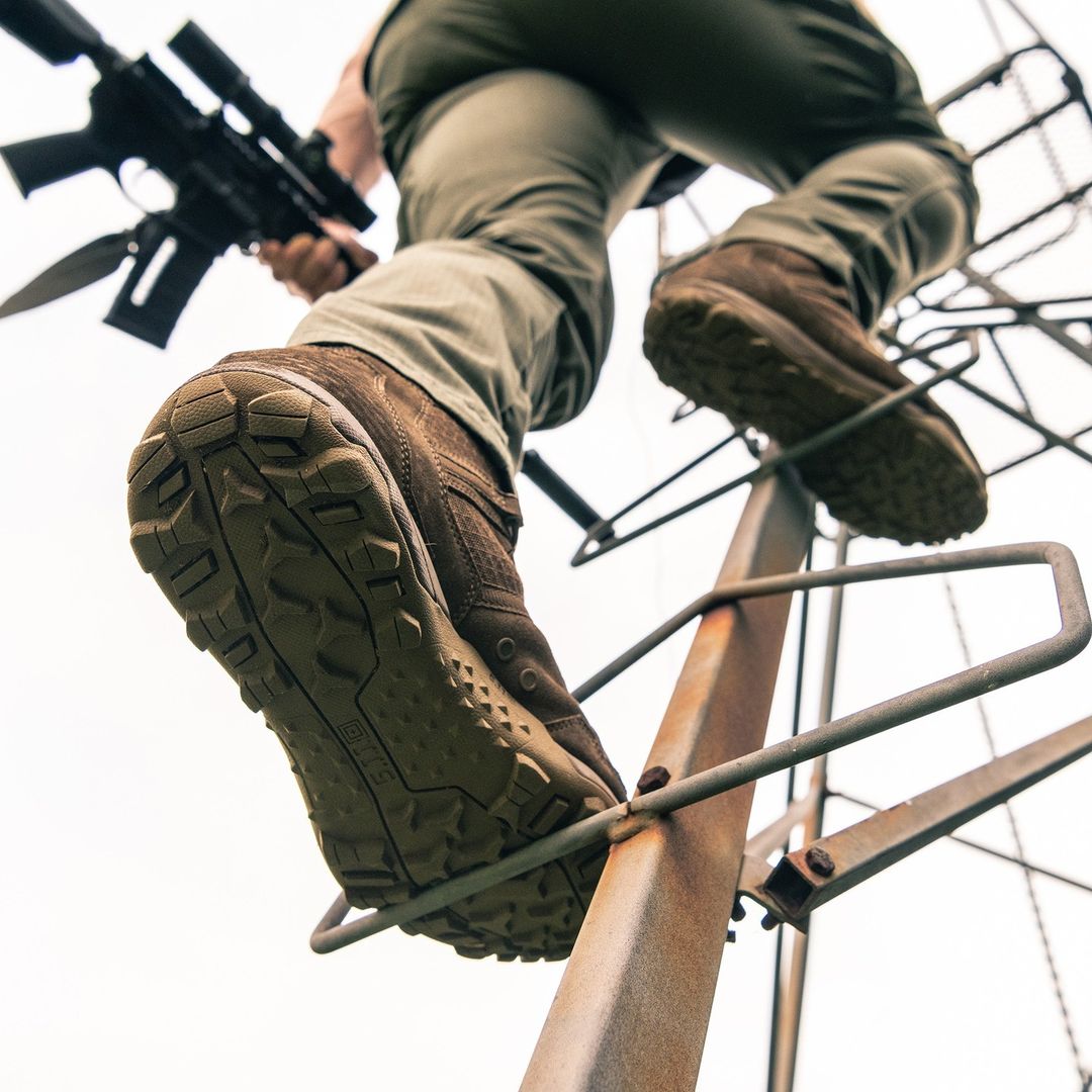 5.11® A/T 8" NON ZIPPER BOOTS - Dark Coyote (106)