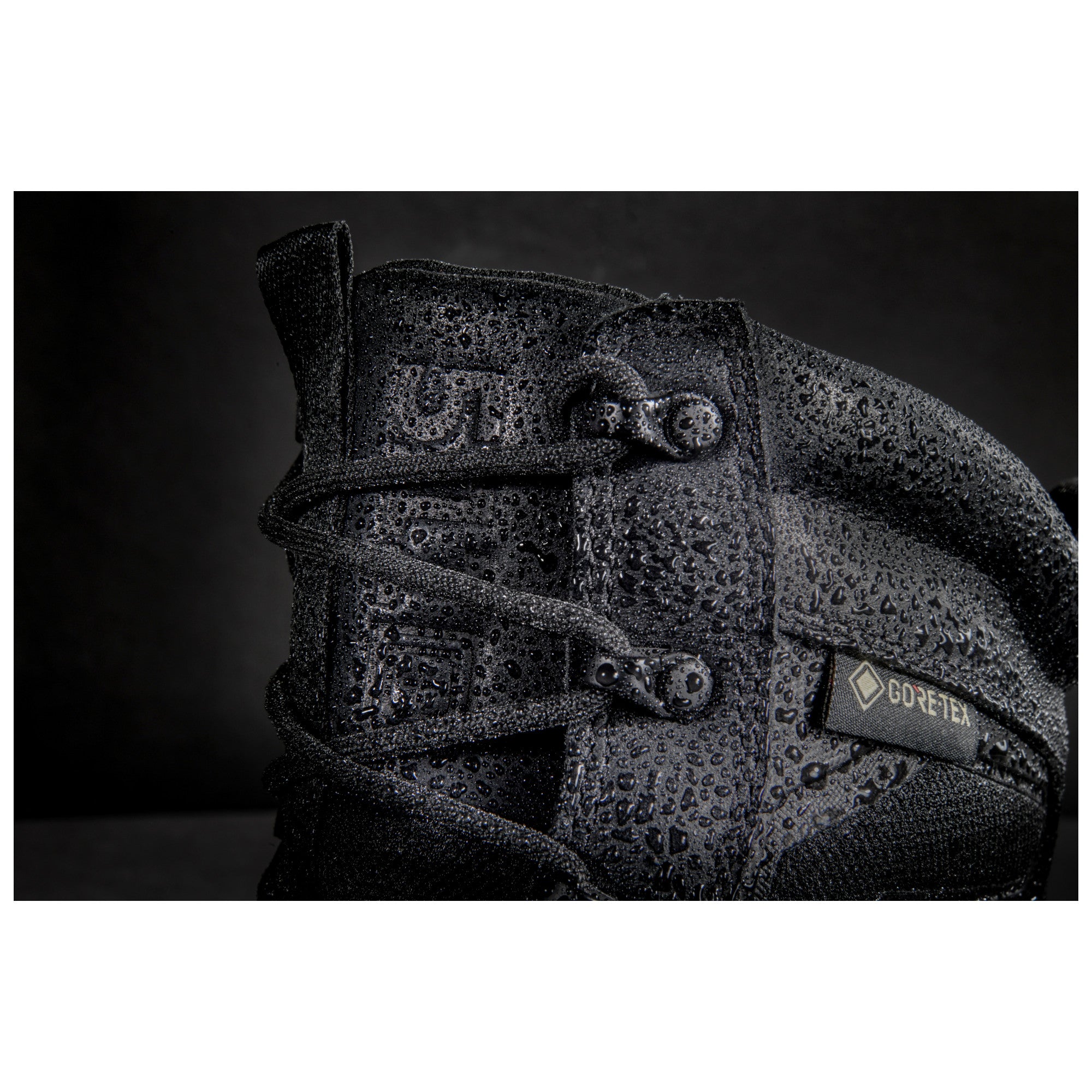 1820018 A/T™ ELITE GORE-TEX 8