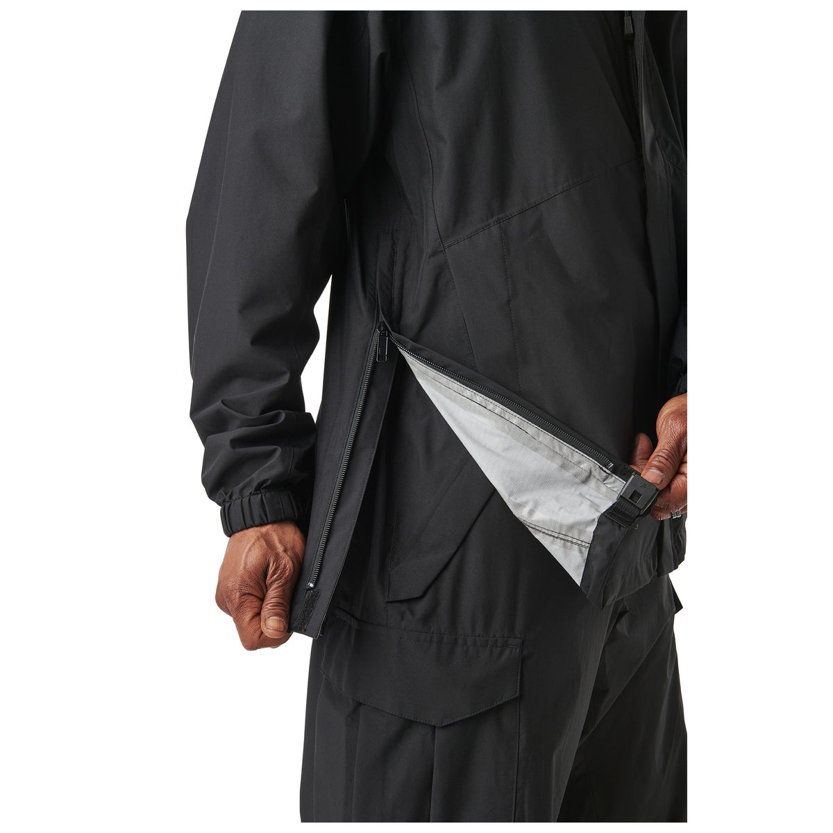 48353 DUTY RAIN SHELL - Black (019)