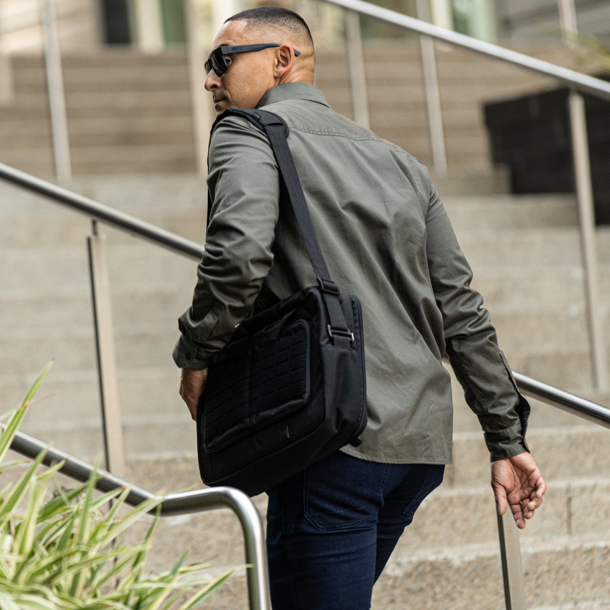 OVERWATCH BRIEFCASE 16L