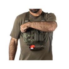 SKYWEIGHT SURVIVAL CHEST PACK BLACK MULTICAM