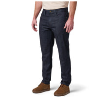 Defender-Flex Slim Jean