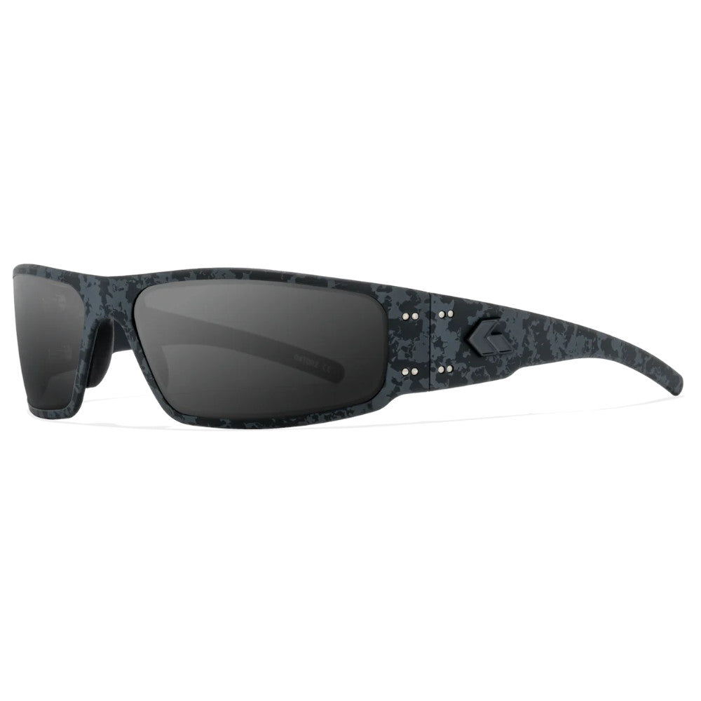 MAGNUM ASIAN FIT - Stealth Graffiti Camo w/Black Logo, Smoke Polarized