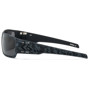 SPECTER, Stealth Graffiti Camo w/Black Logo, Smoke Polarized